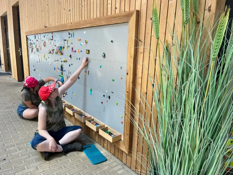 Samen werken in de speeltuin van Strabrechtse Vennen
